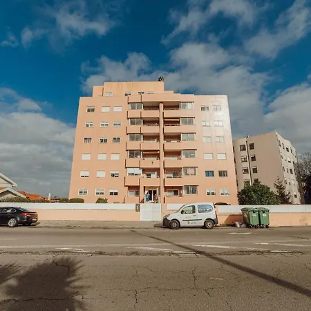 Gaia Terrace With Elevator By Vacationy *