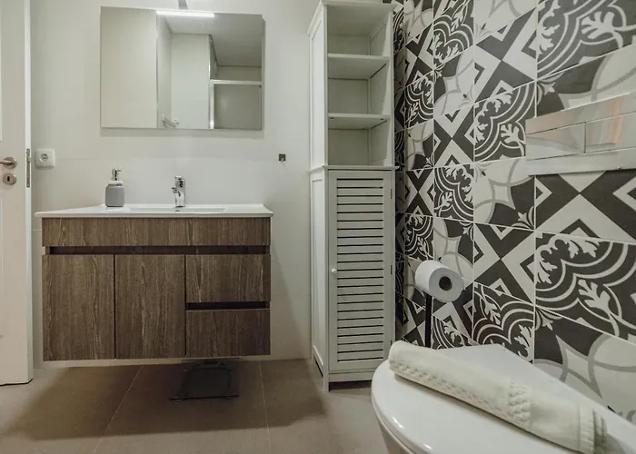 Gaia Terrace With Elevator By Vacationy Apartament